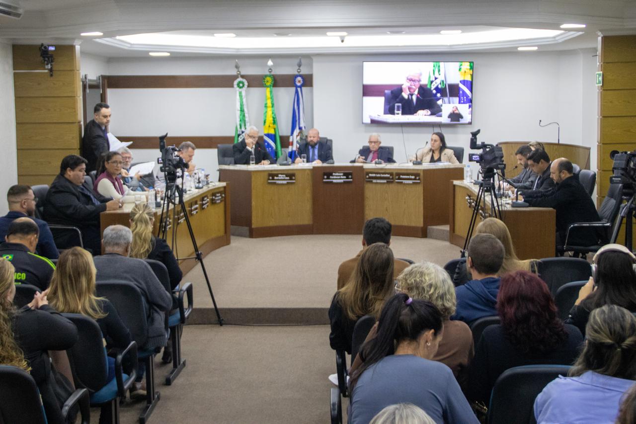 11ª SESSÃO ORDINÁRIA - PROFESSORES E PISO SALARIAL