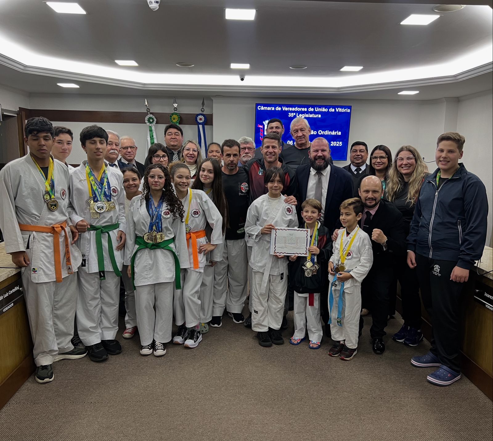 32ª SESSÃO ORDINÁRIA