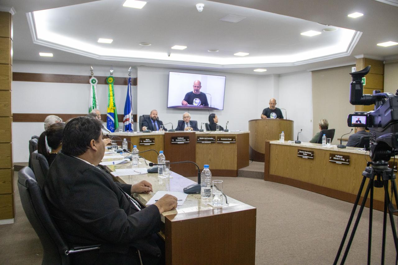 8ª SESSÃO ORDINÁRIA